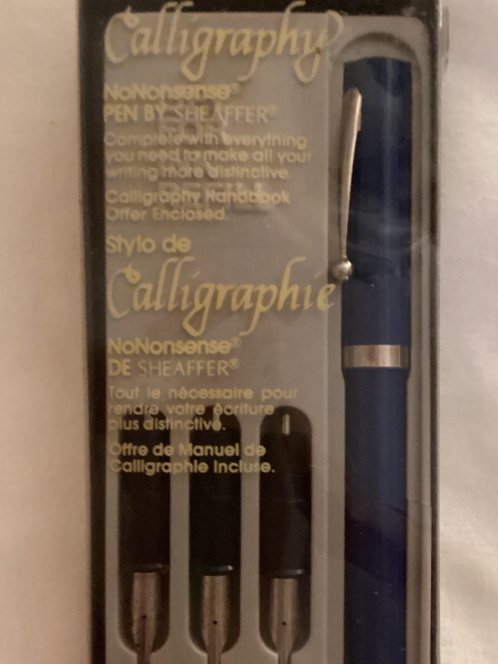 Calligraphy Pen with four nibs.  Schaeffer  Excellent vintage brand
